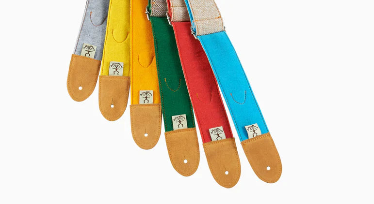 aNueNue Bird Skinny Strap