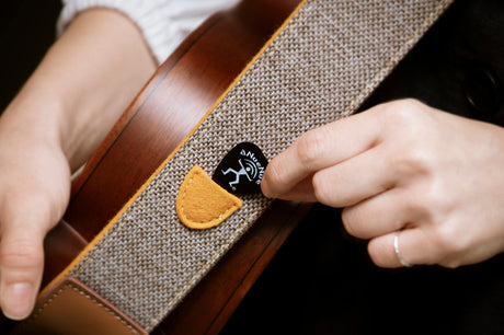 aNueNue Bird Wide Strap